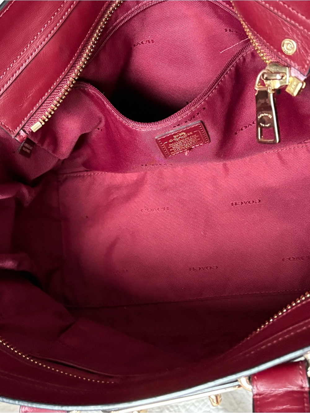 Coach swagger crossbody red gold large leather purse please read broken handle - Picture 8 of 11